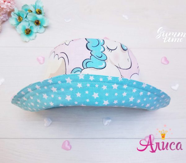 Двухсторонняя летняя детская панамка "Единорожки в облаках на розовом"