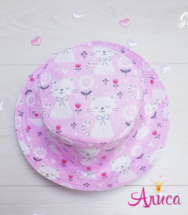 Двухсторонняя летняя детская панамка "Кошечка в цветочках"