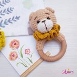 вязанная погремушка