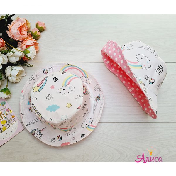Панама сатиновая детская "Единороги и радуга на светло-розовом в горошек"