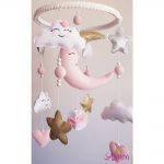 Мобиль из фетра на кроватку