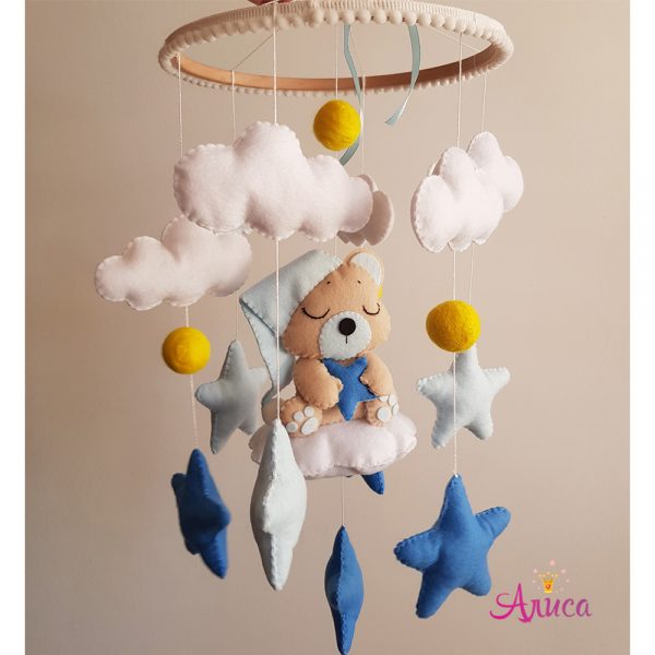 мобиль из фетра